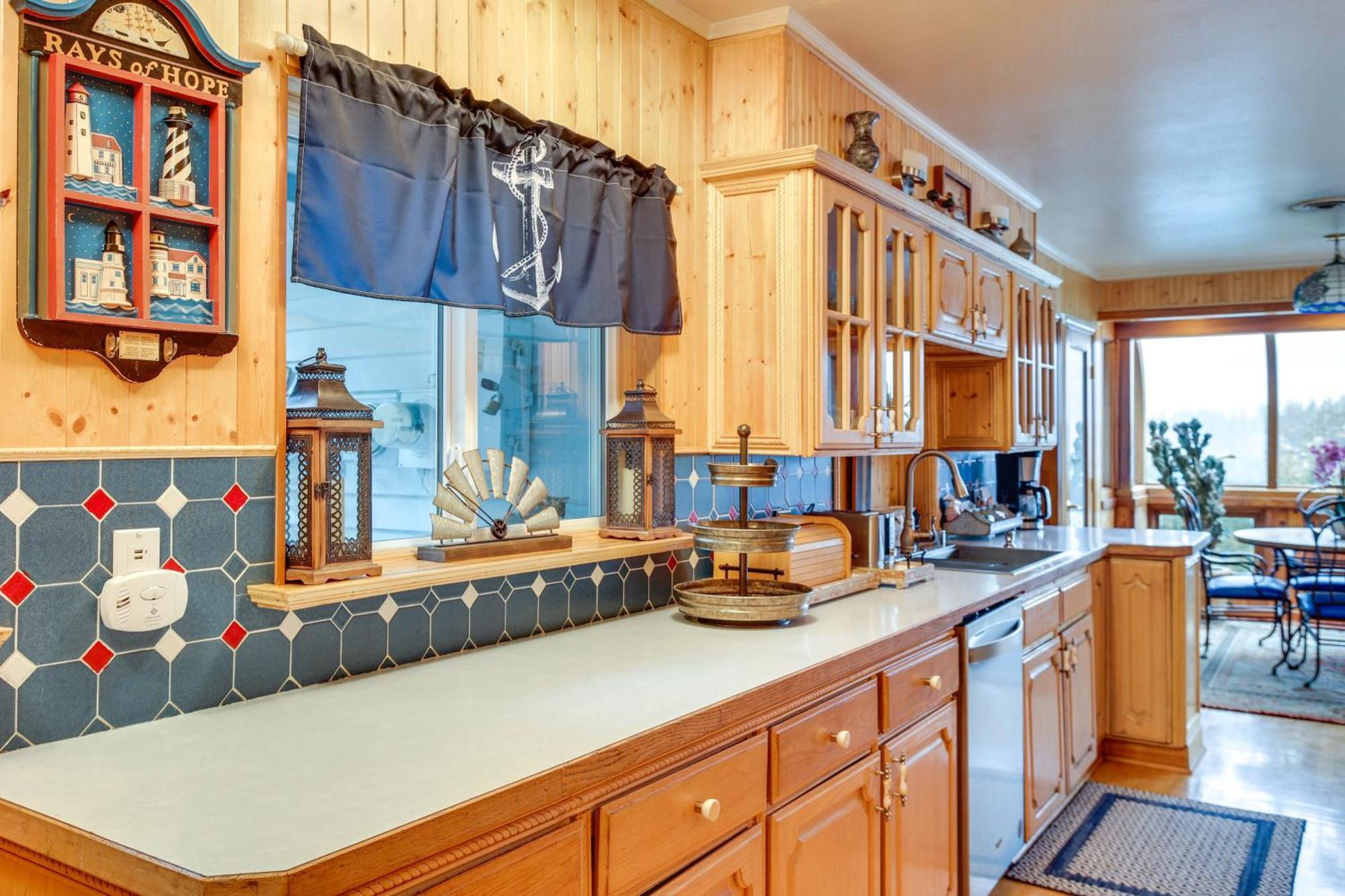 Tacoma Home On Steilacoom Lake With Dock! Buitenkant foto